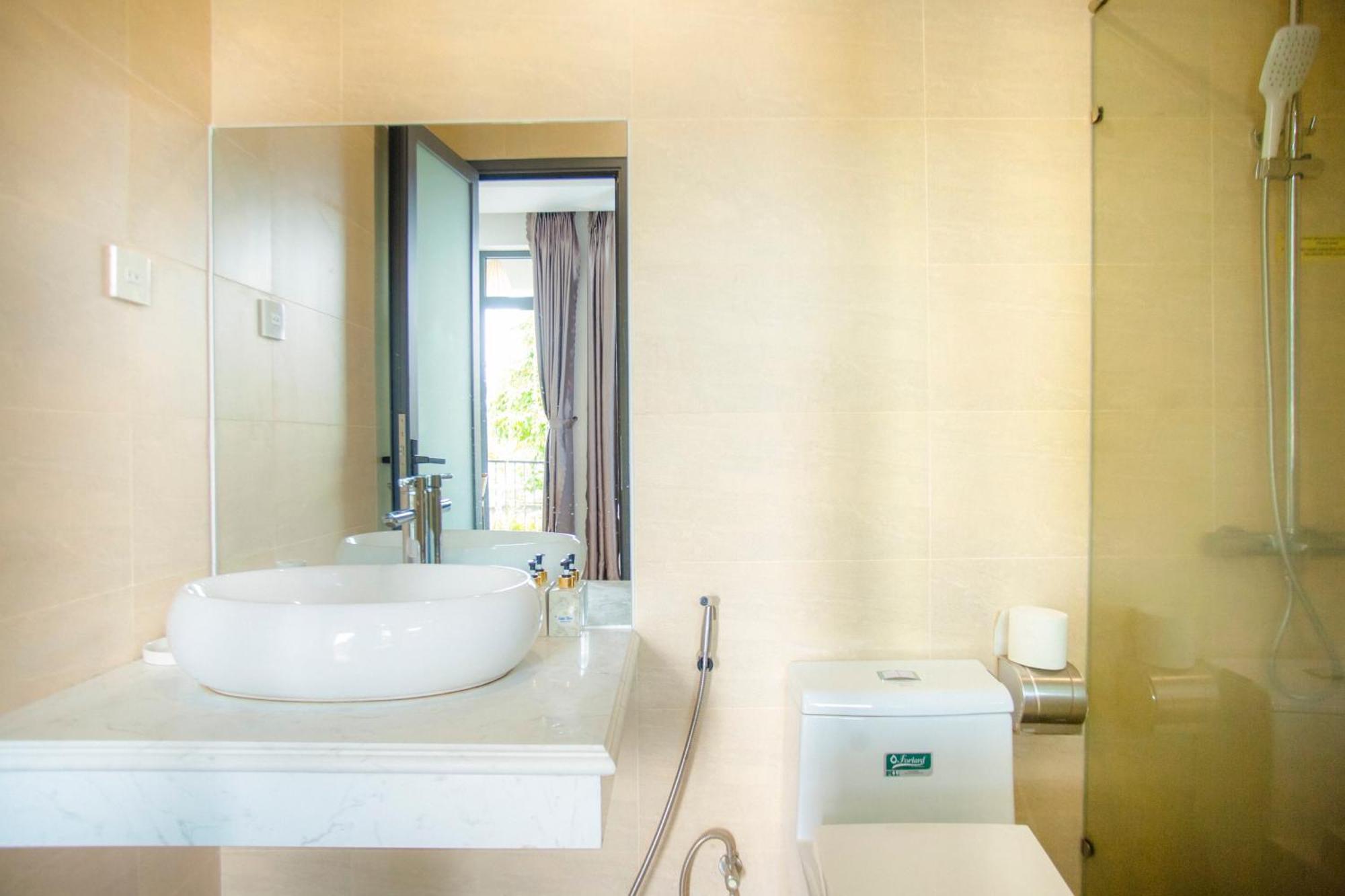 Le Charme De Hoi An Villa Buitenkant foto